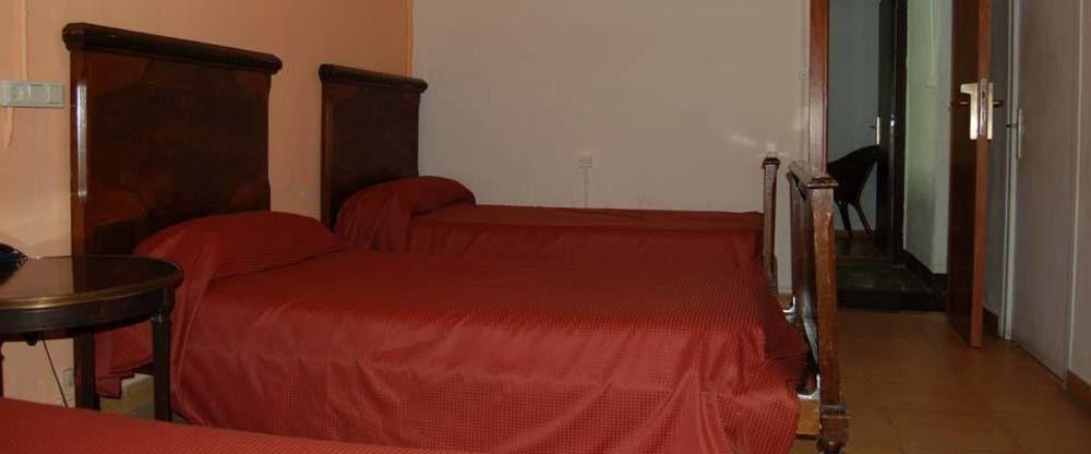 Hotel Fonda Siques Besalú Zewnętrze zdjęcie